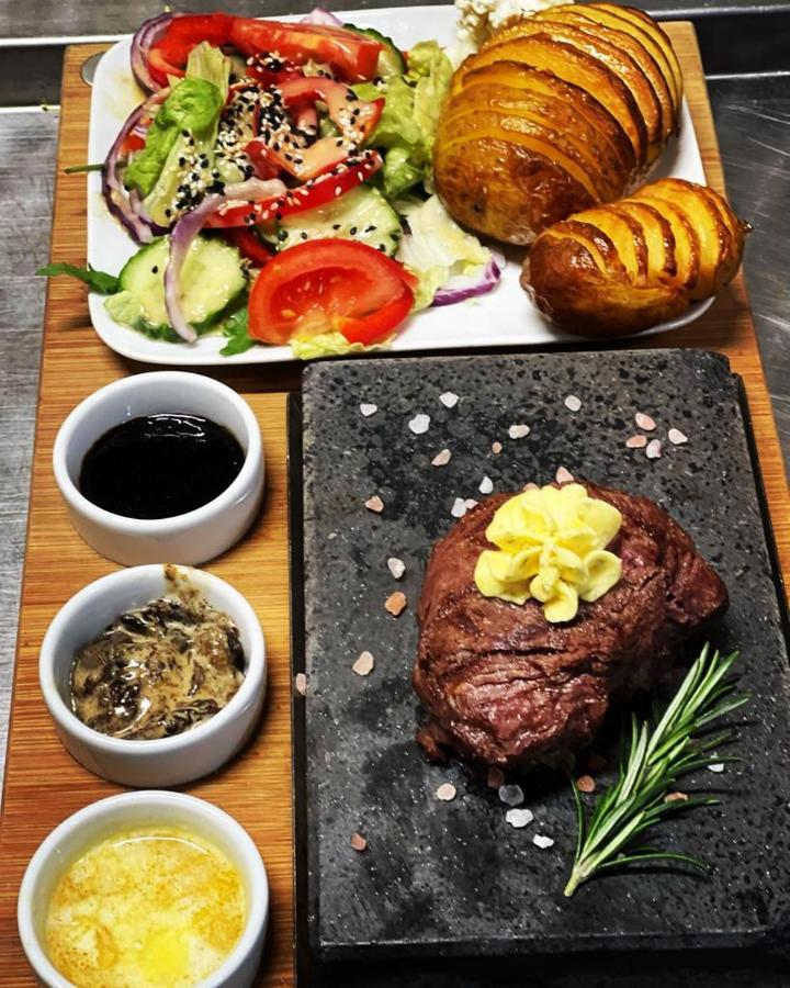 Restauracja I Noclegi Izba Rybacka W Krainie Wygaslych Wulkanow Podgorki Eksteriør billede